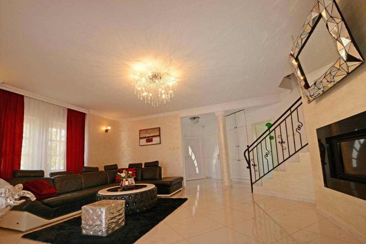 Villa Zare Пореч Екстериор снимка