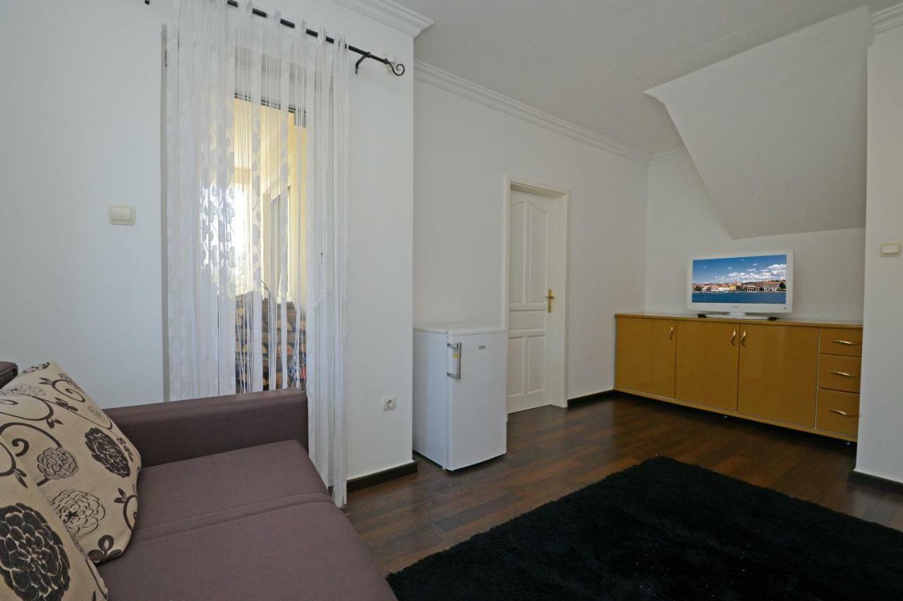 Villa Zare Пореч Екстериор снимка