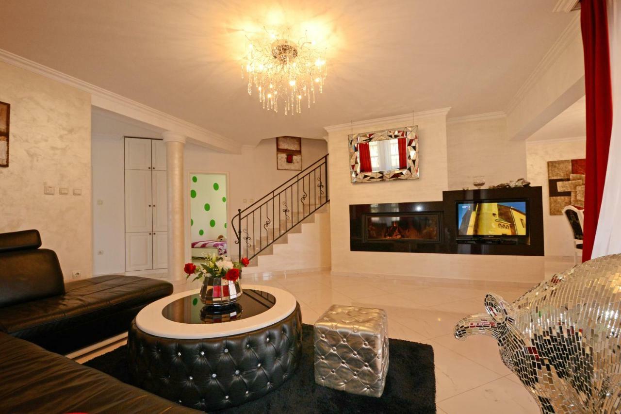 Villa Zare Пореч Екстериор снимка