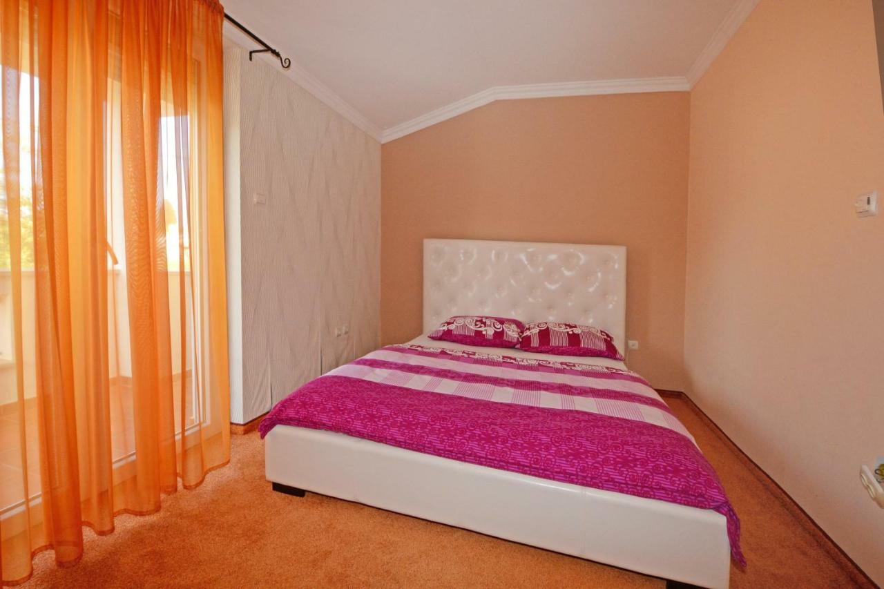 Villa Zare Пореч Екстериор снимка
