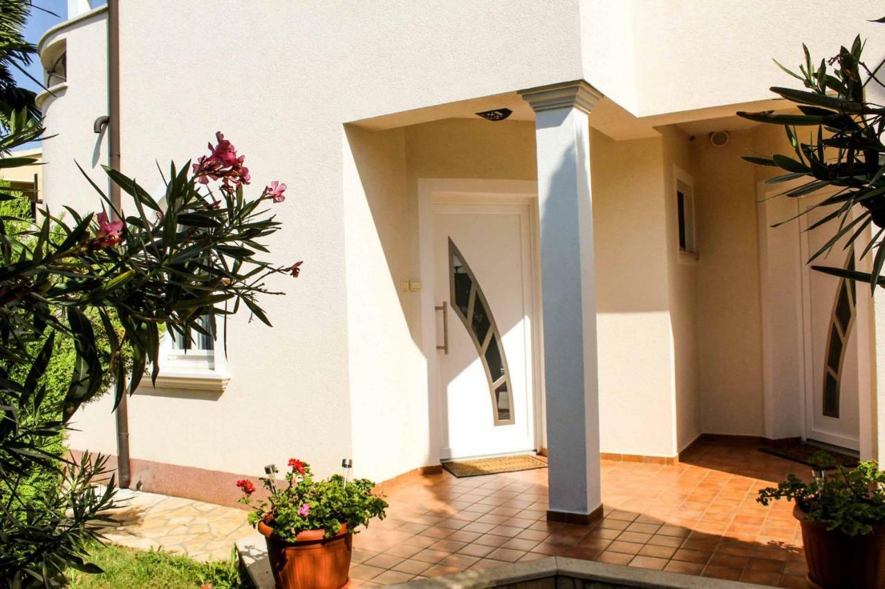 Villa Zare Пореч Екстериор снимка